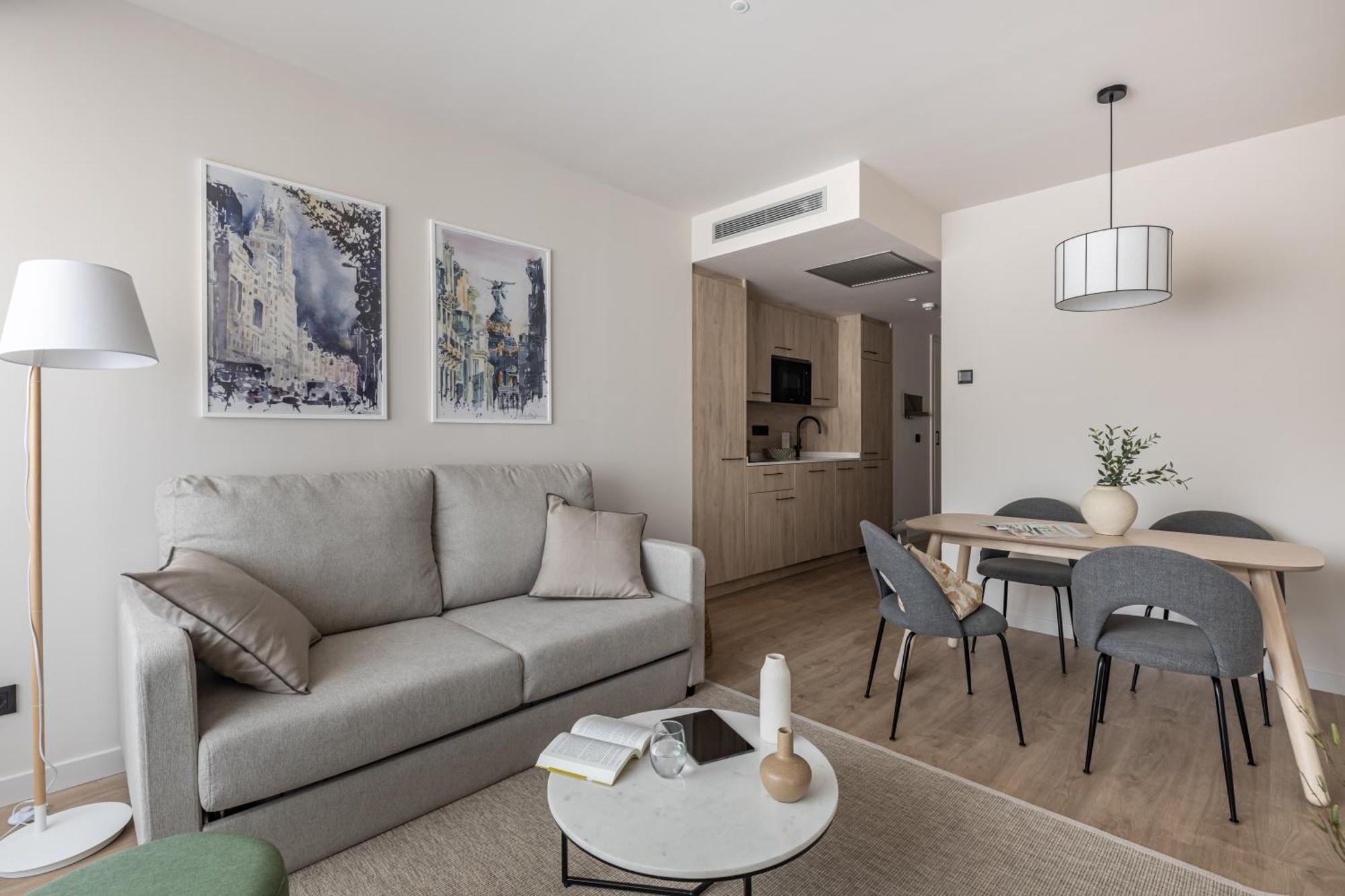Apartamento com 1 Quarto